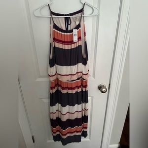 NWT Loft outlet halter style midi dress. Size Large